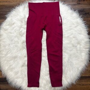 Gymshark Seamless Maroon / Berry Colored Leggings size Medium with Eyelets